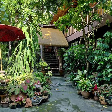 Aparthotel Oldy De Garden Chiang Mai Zewnętrze zdjęcie