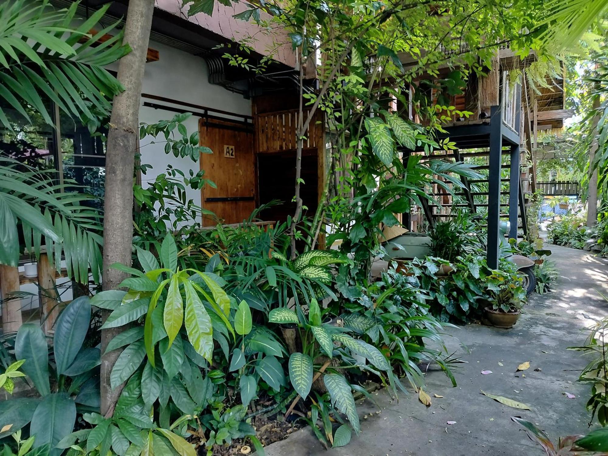 Aparthotel Oldy De Garden Chiang Mai Zewnętrze zdjęcie