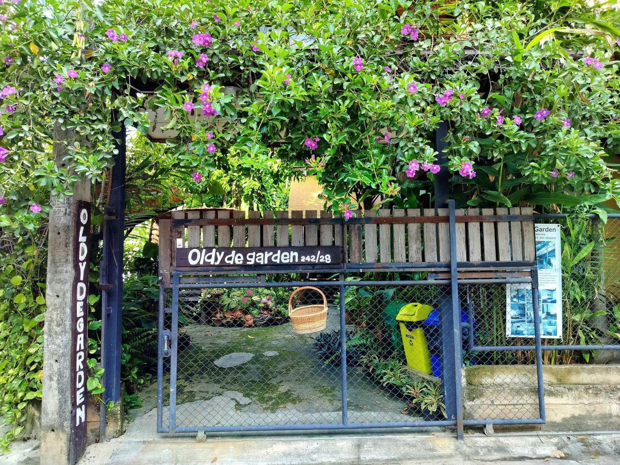 Aparthotel Oldy De Garden Chiang Mai Zewnętrze zdjęcie